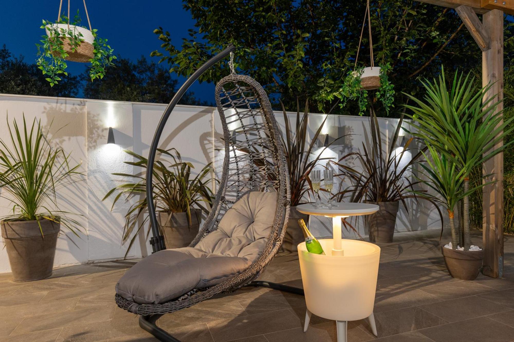 Jacuzzi Deluxe Villa Skala Sotiros Exterior photo
